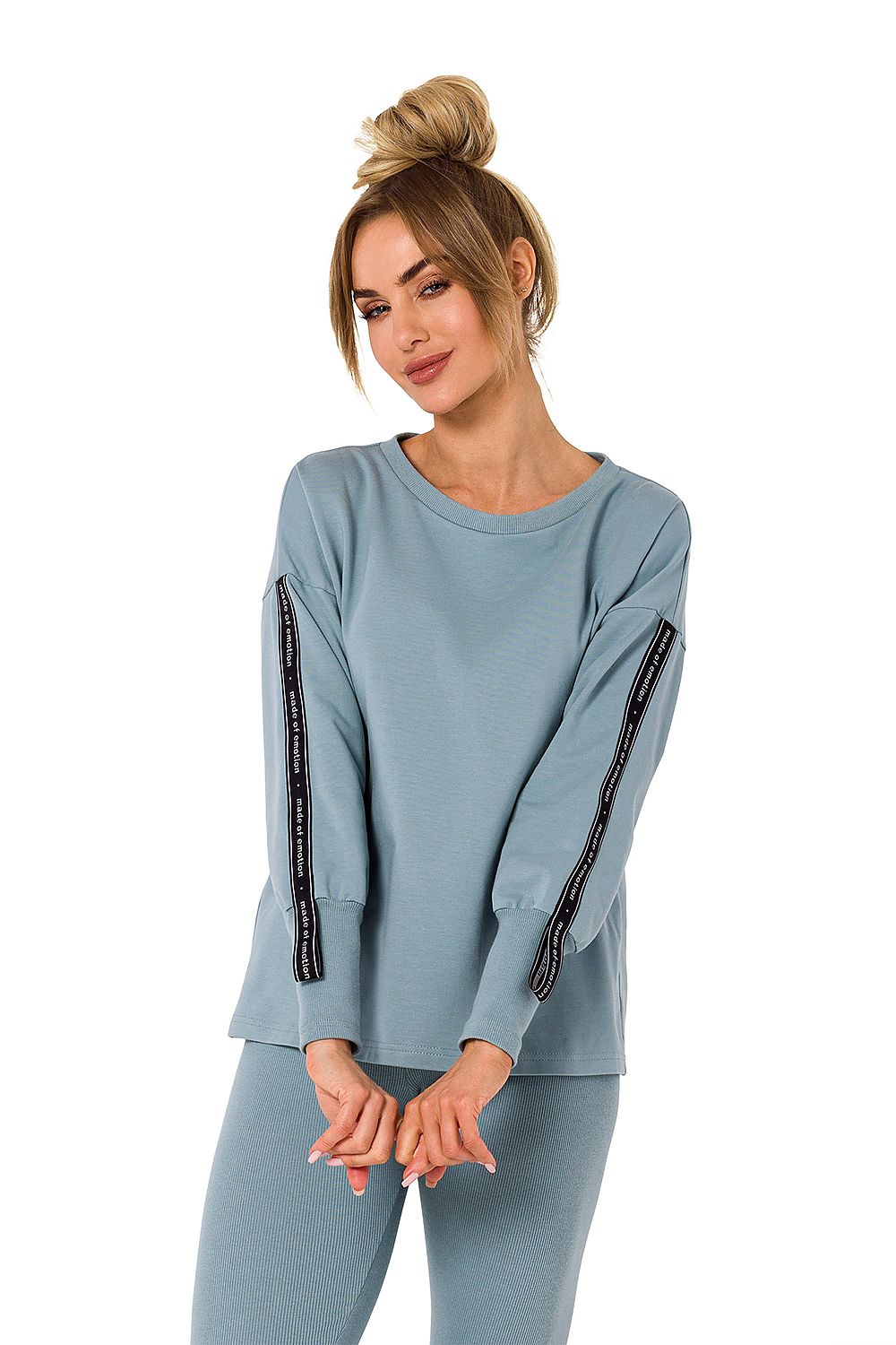 Sweatshirt model 177619